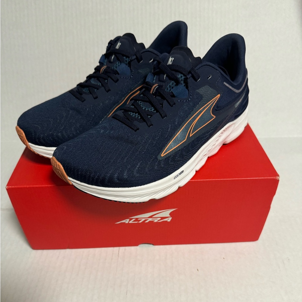 ALTRA Women's Torin 6 Road Running Shoes, Navy/Coral, US Size 10